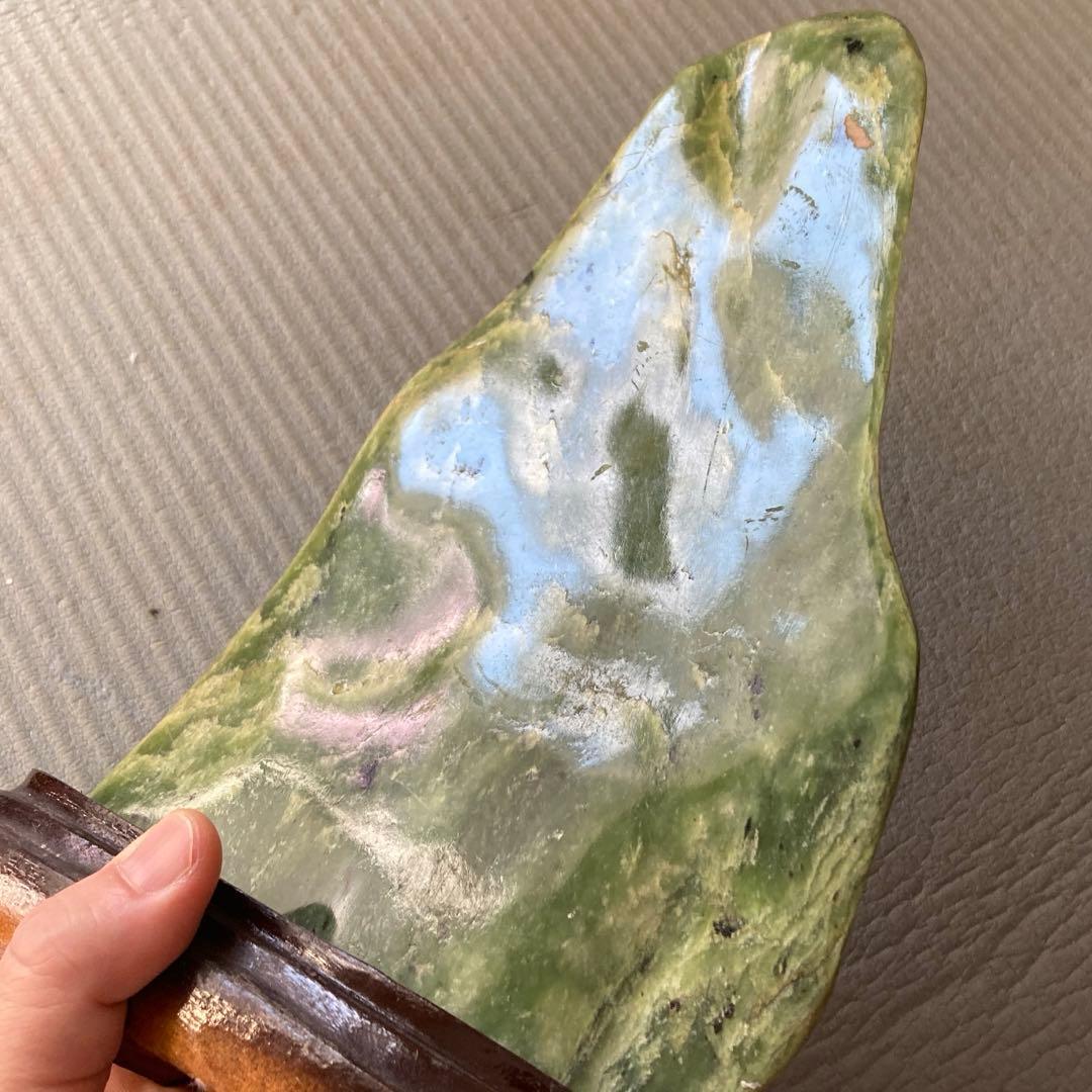 Taiwan Jade Suiseki Viewing Stone Green with Stand Height 24 cm