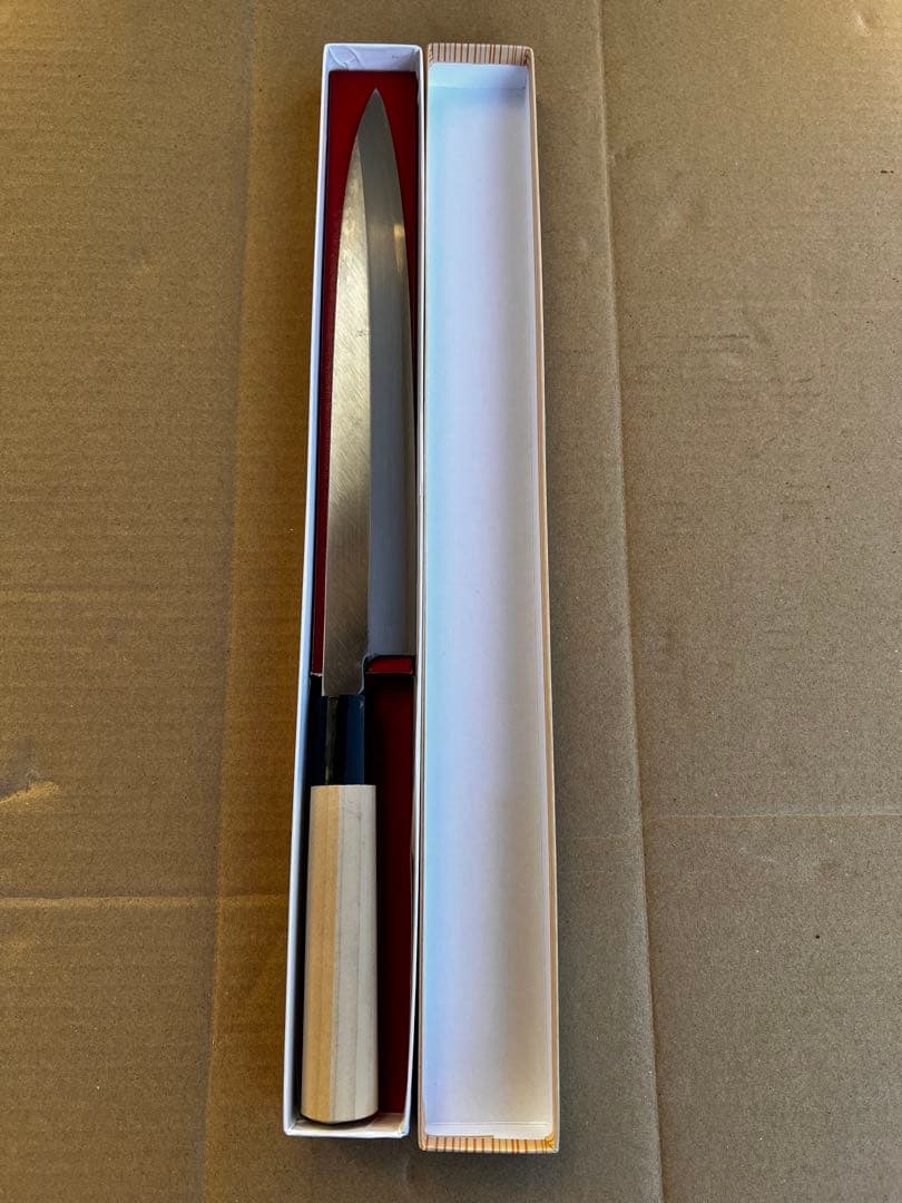 Yanagiba Sashimi Knife Single-Bevel Yasuki Steel Wood Handle Blade 230 mm