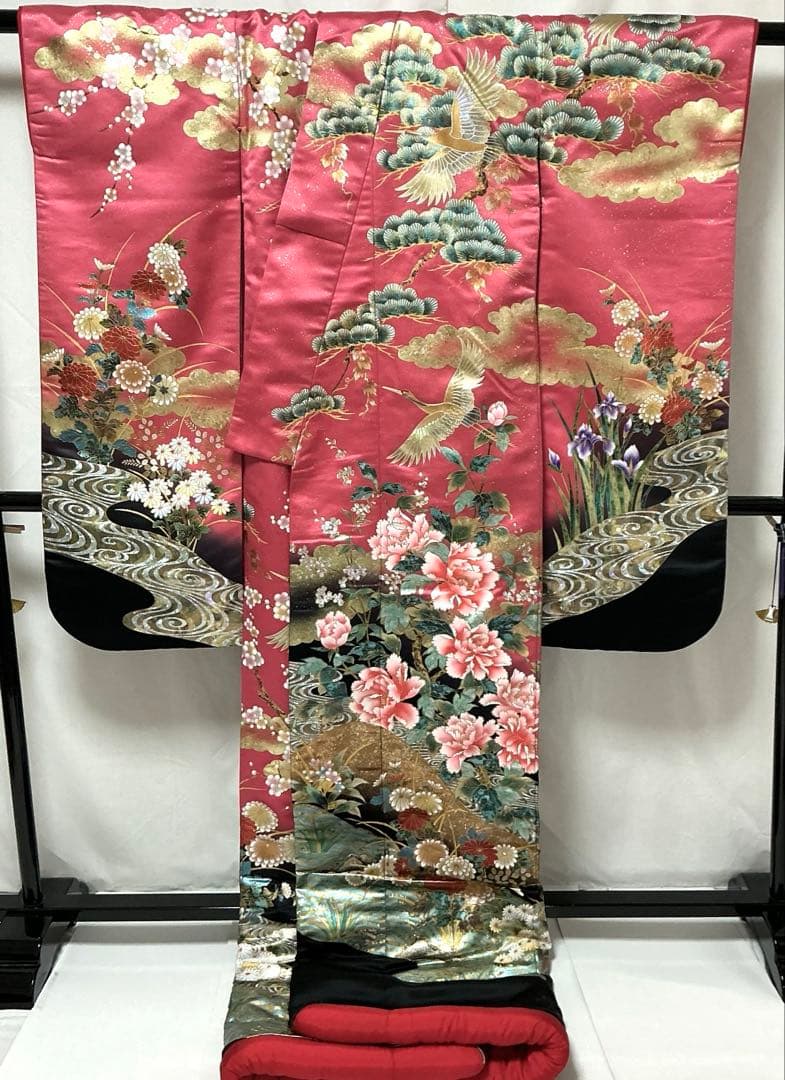 Silk Iro-Uchikake Bridal Kimono Gold Silver Foil Lame Floral Pink