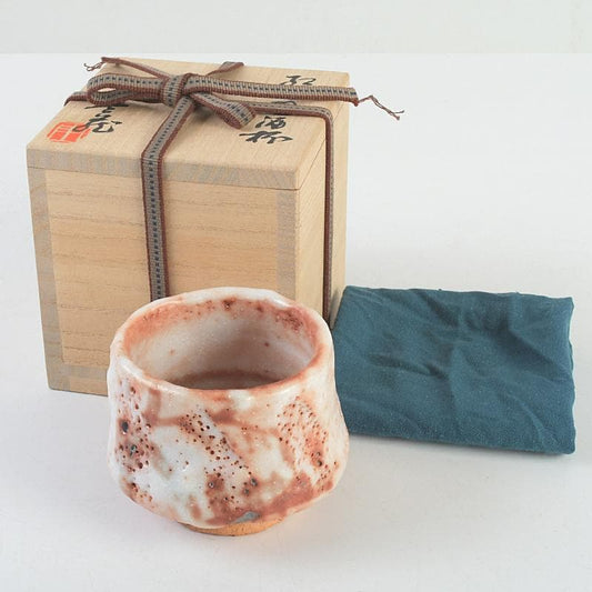 Arakawa Toyozo Beni-Shino Sake Cup, Living National Treasure, with Signed Box