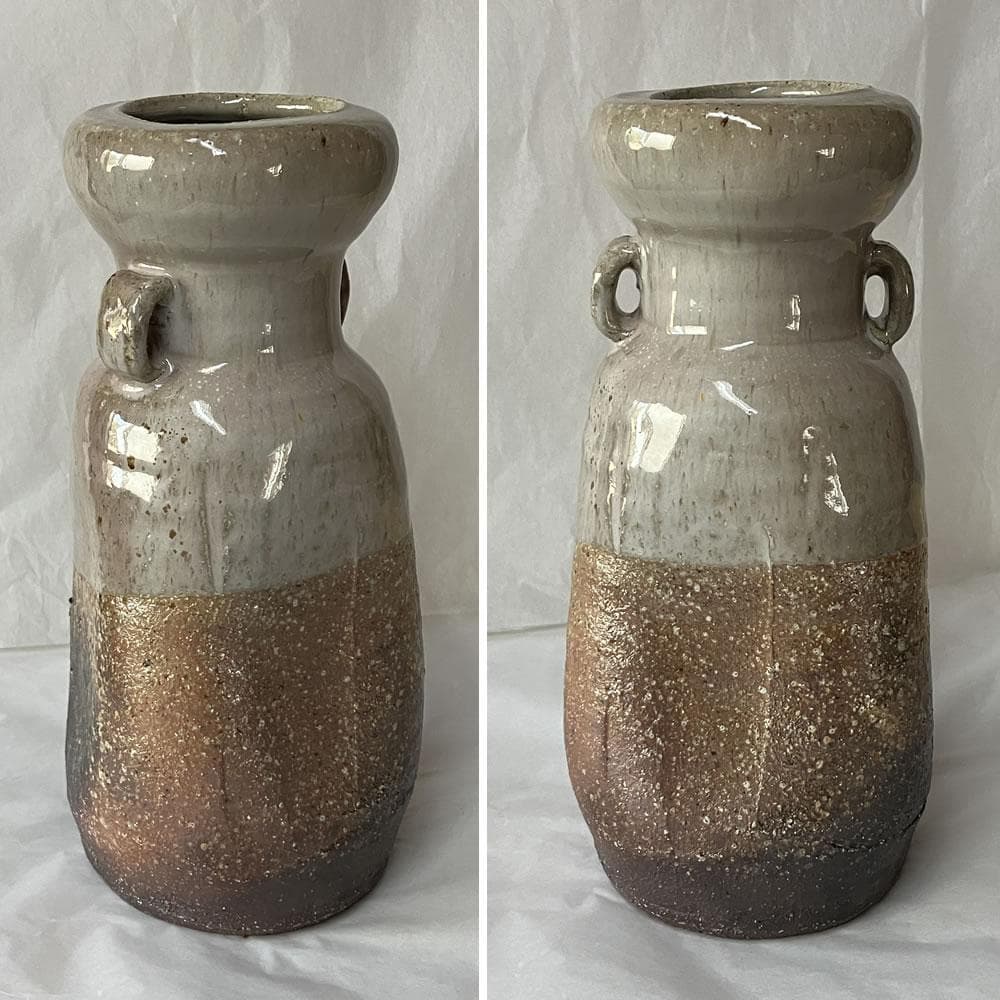 14th Sakakura Shinbei Hagi Ware Eared Flower Vase Haikaburi, with Box
