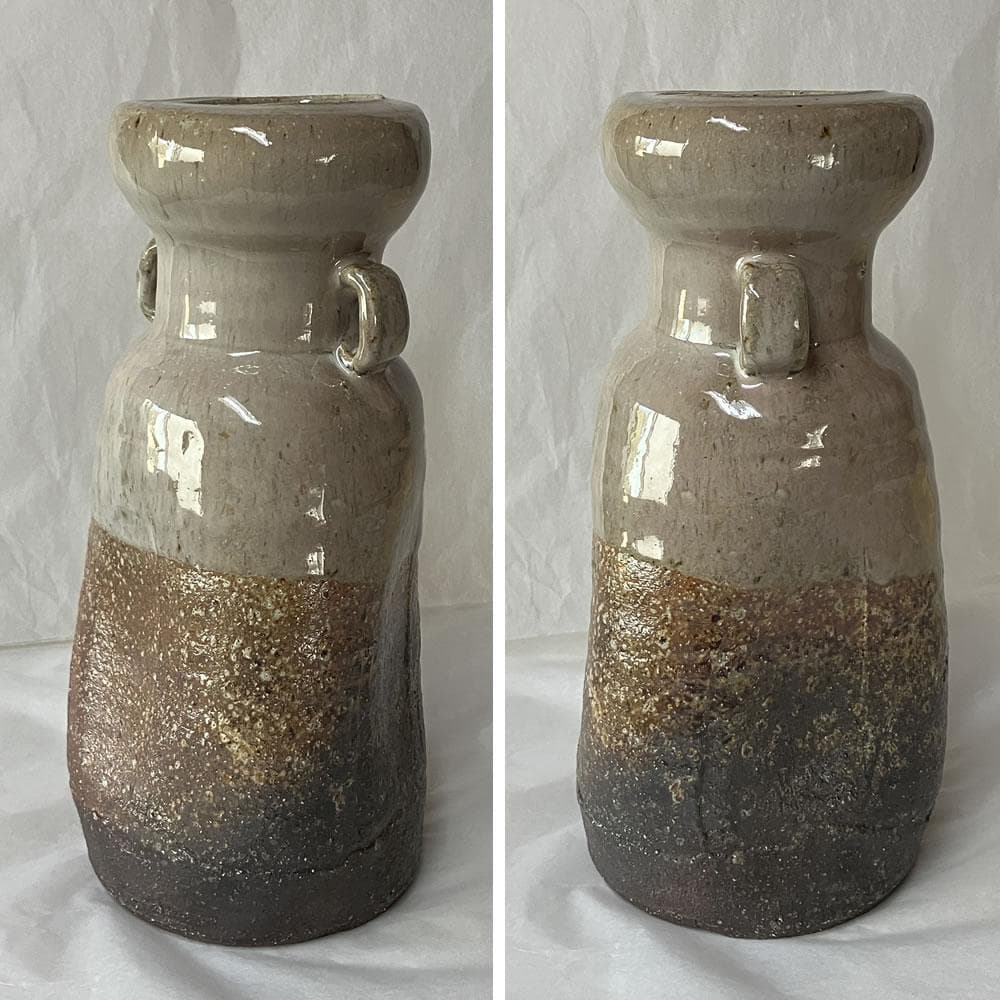 14th Sakakura Shinbei Hagi Ware Eared Flower Vase Haikaburi, with Box