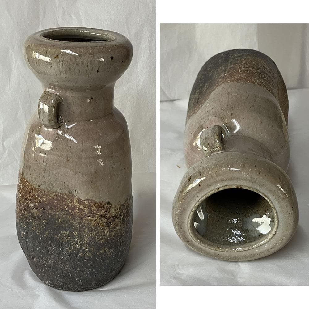 14th Sakakura Shinbei Hagi Ware Eared Flower Vase Haikaburi, with Box