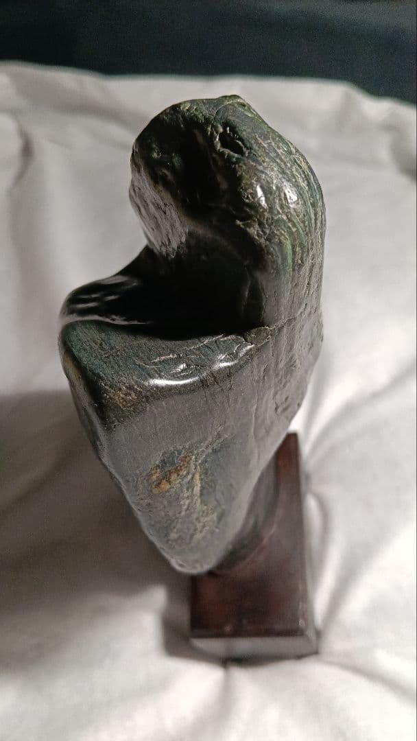 Kamuikotan Suiseki Viewing Stone Twin-Peak Form natural stone with Wooden Stand approx. 17 cm