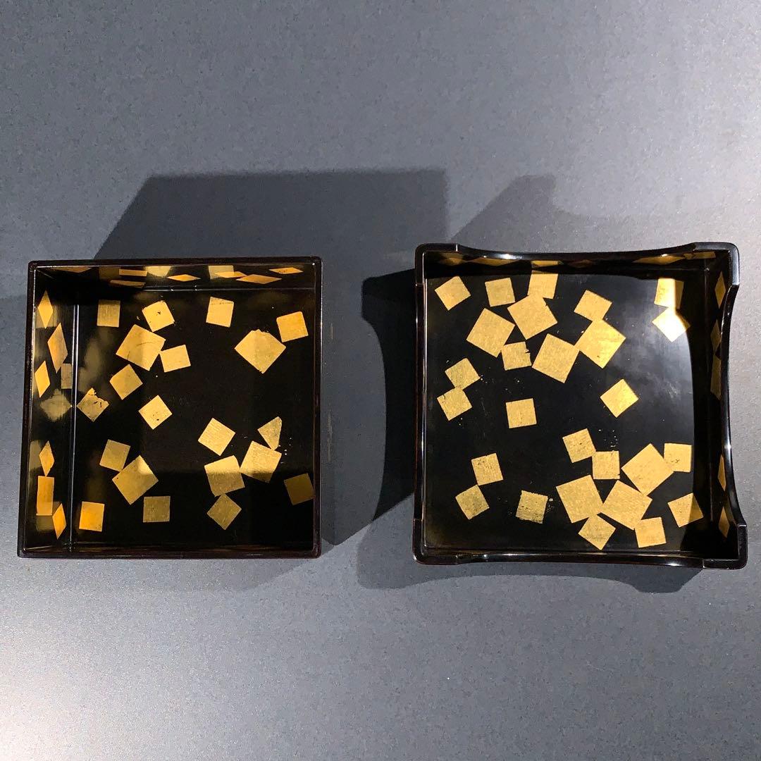 Lacquer Small Box Matsukui-zuru Crane Raden Inlay and Gold Maki-e, Kyoto
