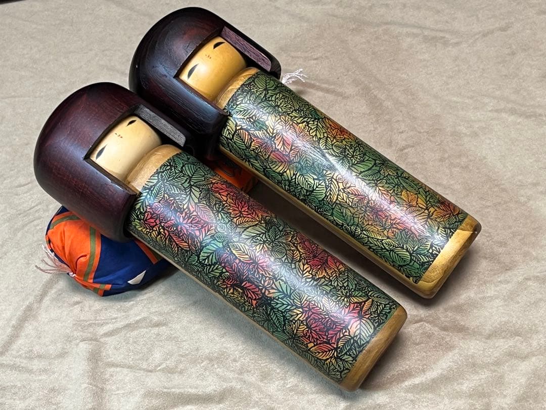 Usaburo Kokeshi Wooden Dolls Set of 2 Okappa Agriculture Minister Award