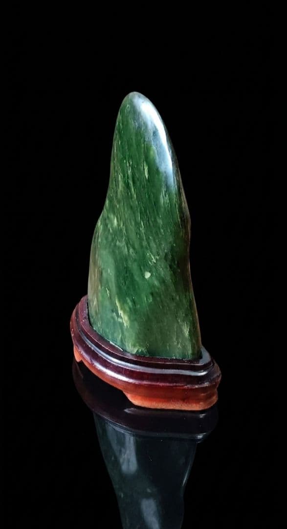 Natural Green Stone Objet with Stand, Height 20 cm