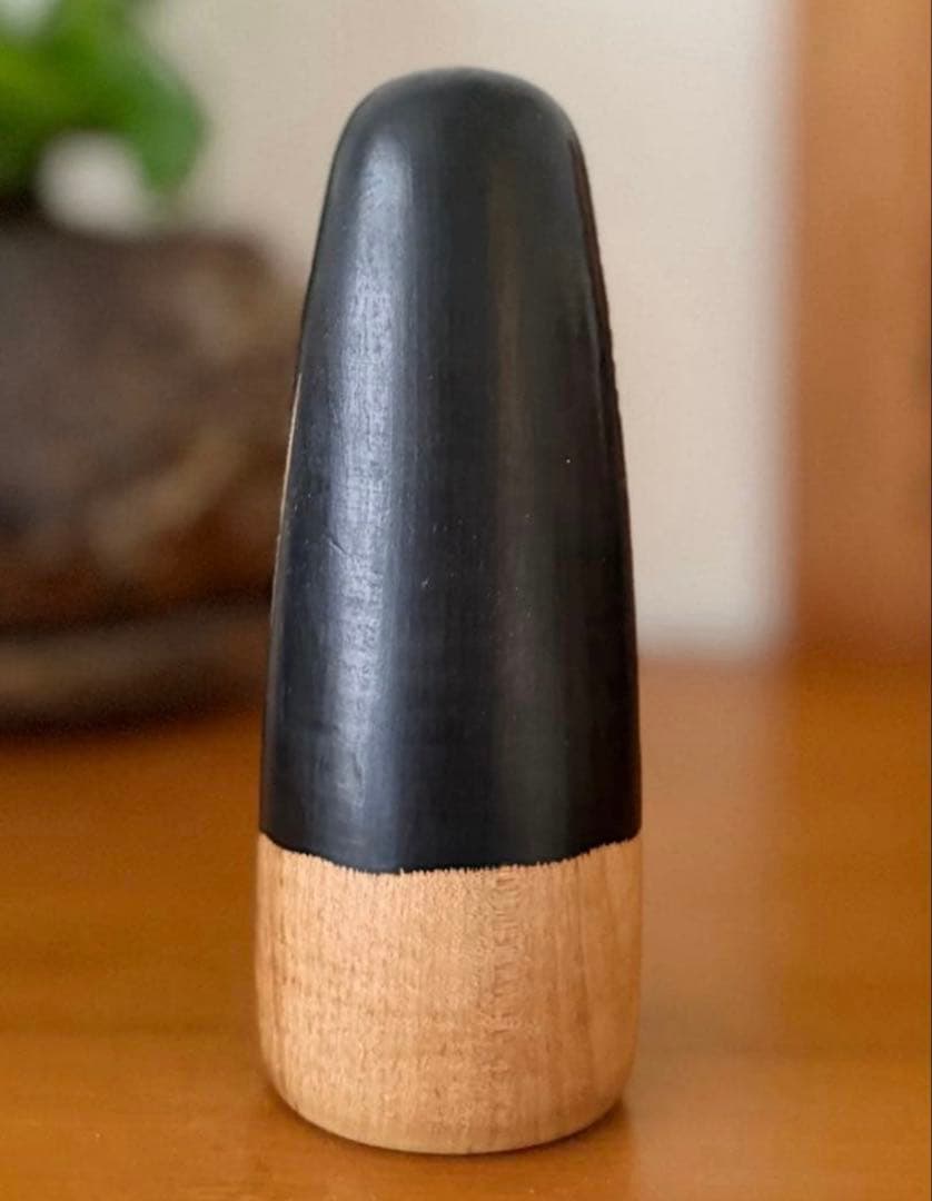 Yamanaka Sanpei Sosaku Kokeshi with Plum Blossom, Natural Wood-Grain Finish, 13.5 cm