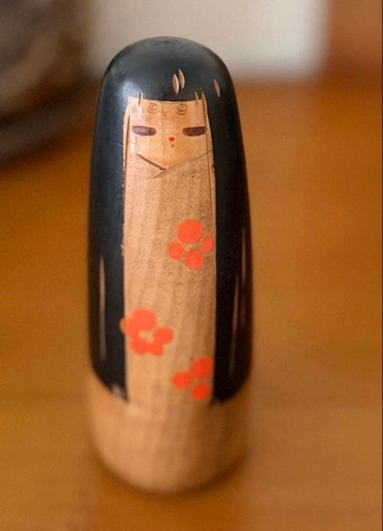 Yamanaka Sanpei Sosaku Kokeshi with Plum Blossom, Natural Wood-Grain Finish, 13.5 cm
