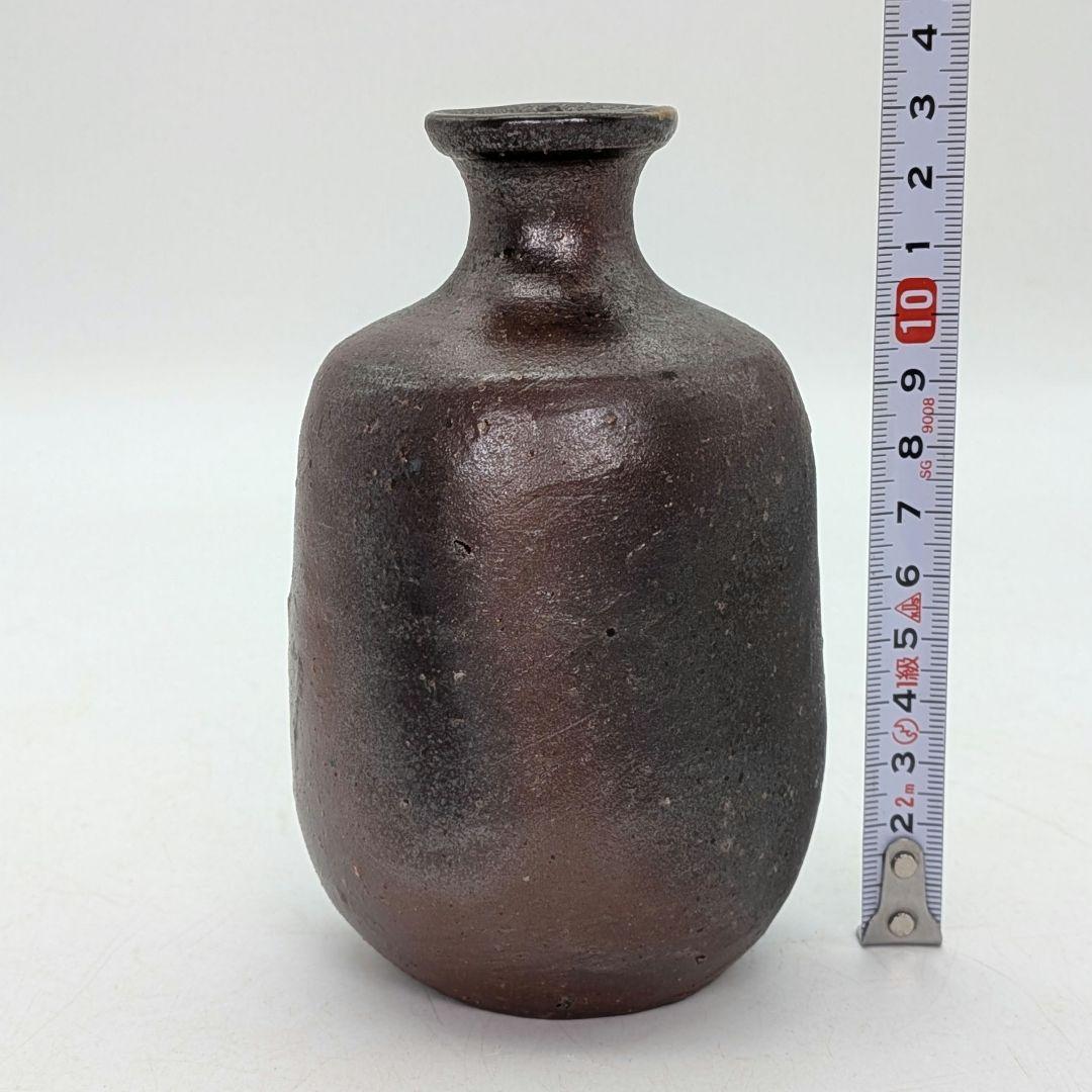 Bizen Ware Sake Tokkuri by Isezaki Taku with Original Box and Cloth, Ta Seal