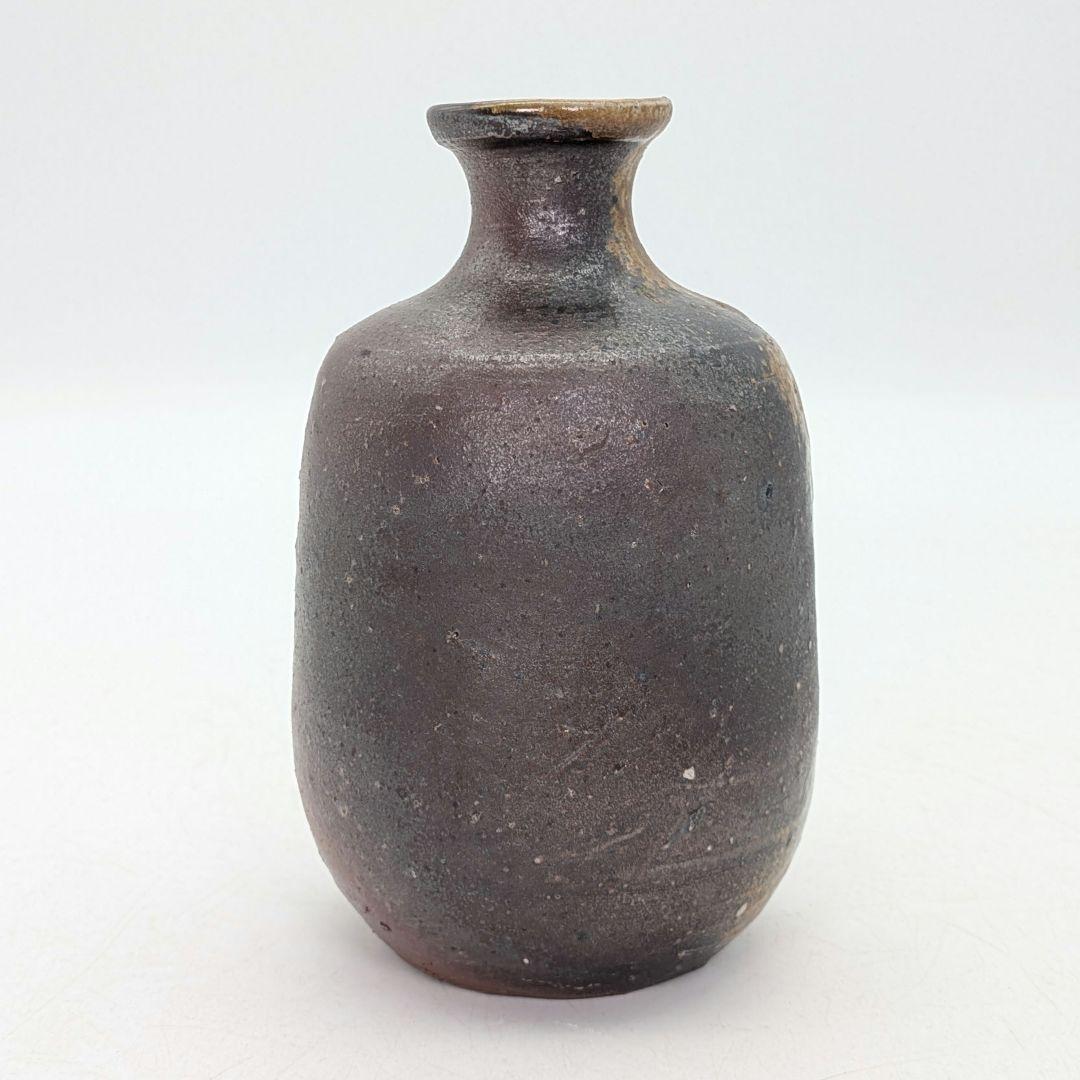 Bizen Ware Sake Tokkuri by Isezaki Taku with Original Box and Cloth, Ta Seal