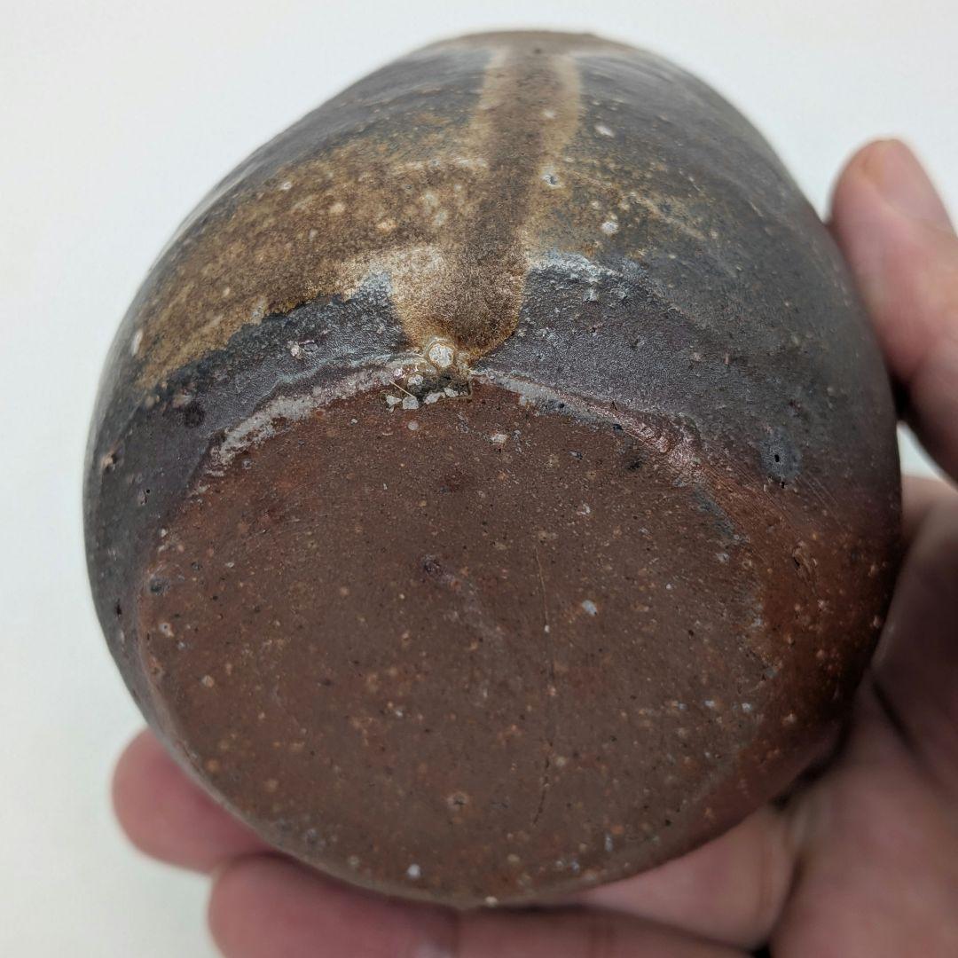 Bizen Ware Sake Tokkuri by Isezaki Taku with Original Box and Cloth, Ta Seal