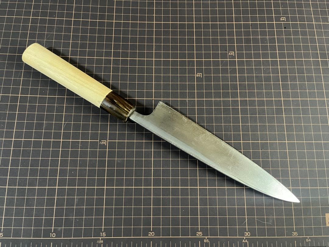 Yusei Deba Knife Minoroshi Hosodeba Shirogami No.2 Buffalo Horn Handle 18 cm