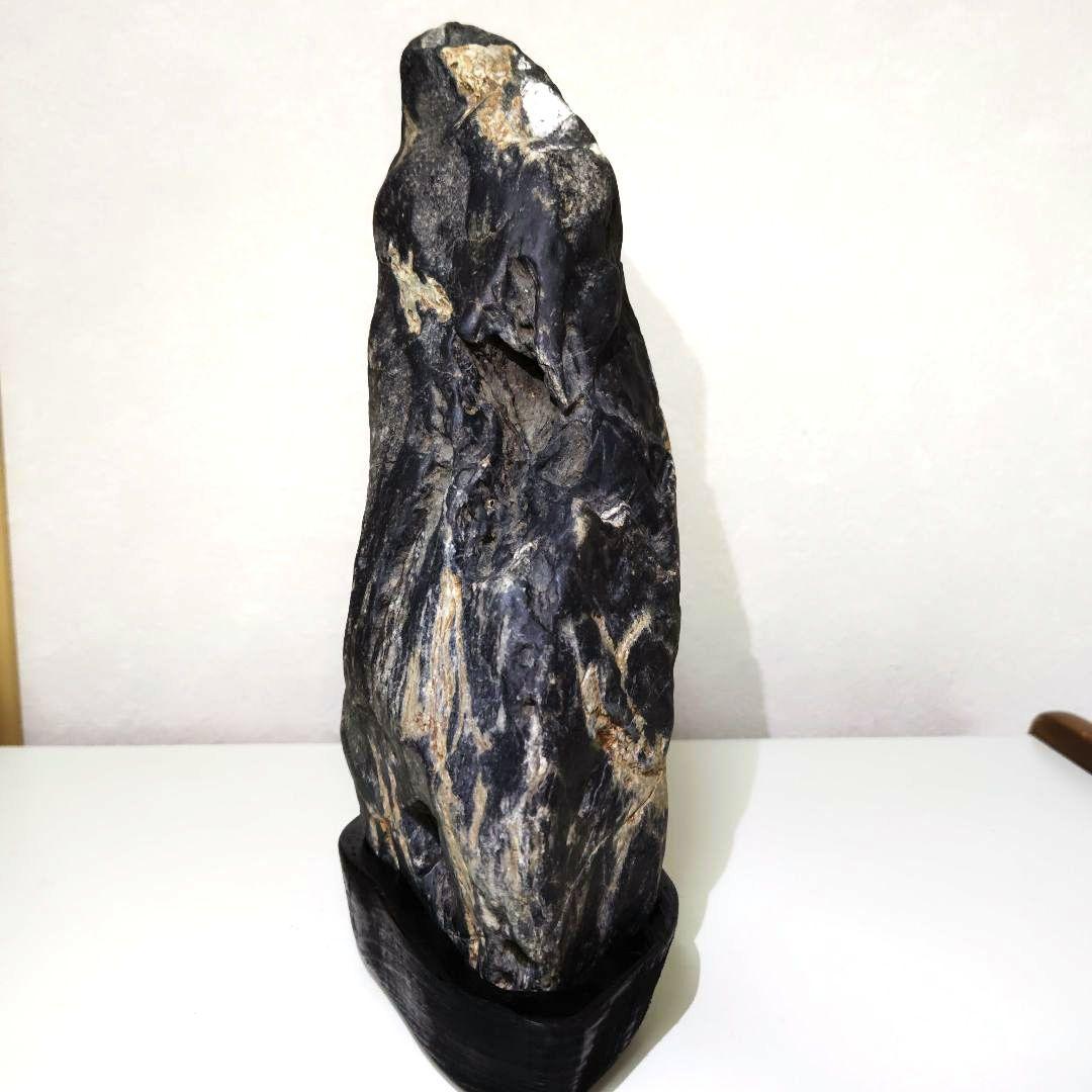 Suiseki Viewing Stone Ishitegawa Mountain-Shape Large River Stone with Stand