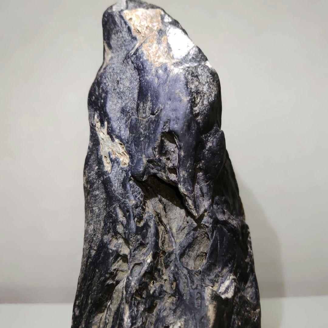 Suiseki Viewing Stone Ishitegawa Mountain-Shape Large River Stone with Stand