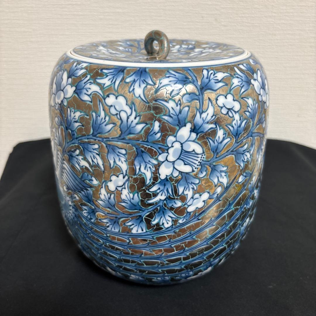 Fujii Shumei Arita-yaki Vase Tsubo Jar White Platinum Kirin Phoenix Design