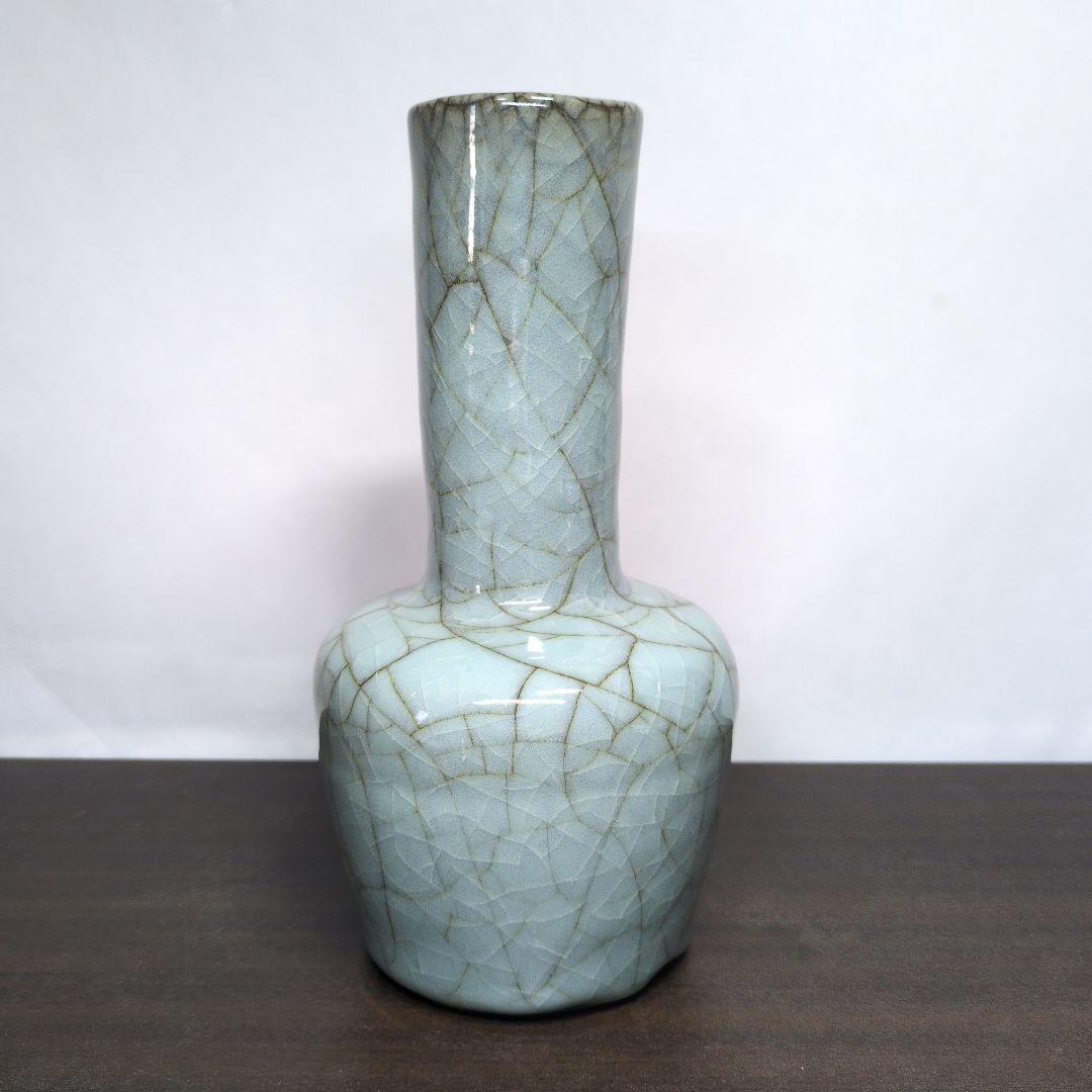 Celadon Seiji Vase by Shimizu Uichi Living National Treasure with Signed Box and Cloth