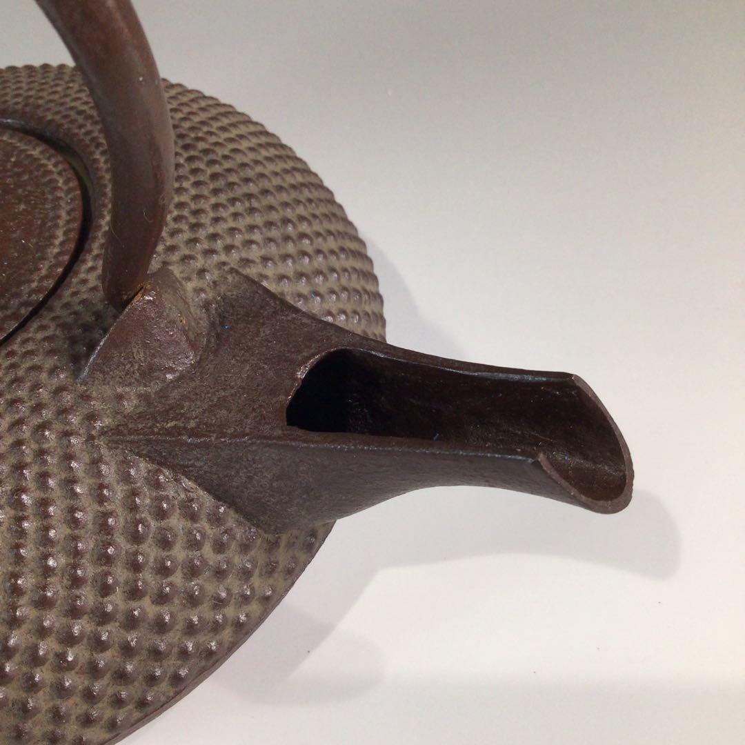 Sato Josei (Kamashi) Choshi Sake Pourer Hira-maru Arare Pattern, with Tomobako