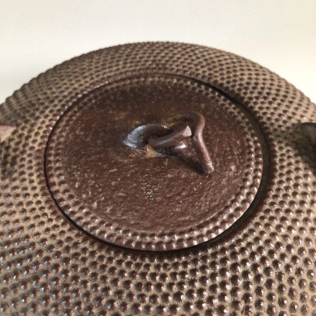 Sato Josei (Kamashi) Choshi Sake Pourer Hira-maru Arare Pattern, with Tomobako
