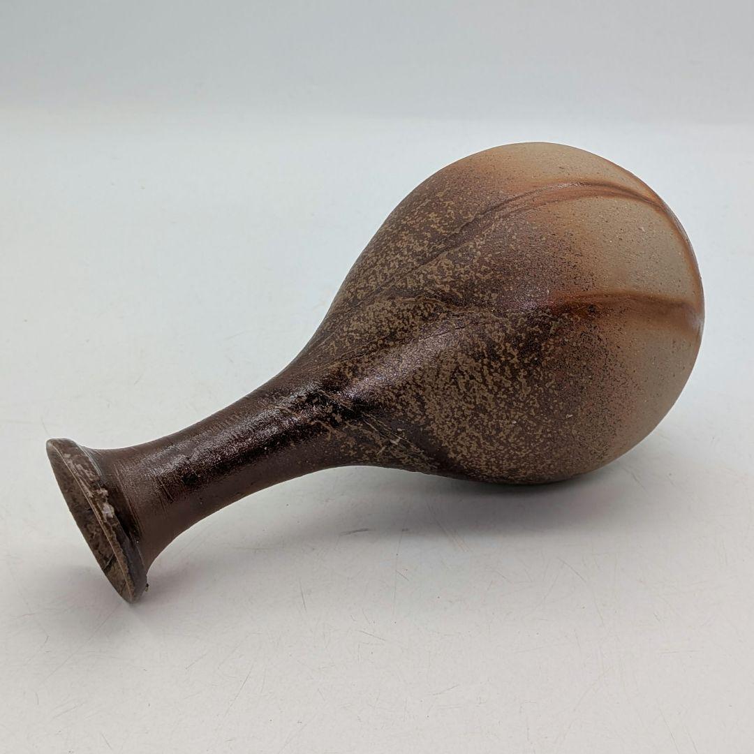 Bizen Ware Inbe Crane-Neck Flower Vase by Isezaki Mitsuru, Sealed with Matching Box