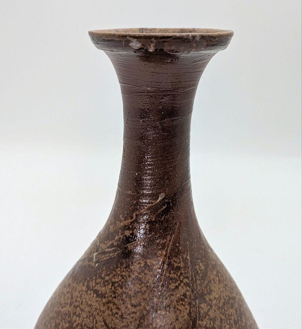 Bizen Ware Inbe Crane-Neck Flower Vase by Isezaki Mitsuru, Sealed with Matching Box