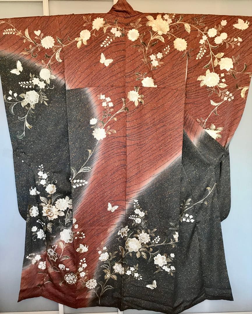 Furisode Silk Kimono Gold Thread Embroidery, Gold Silver Rainbow Foil, Karahana Butterfly, Length 160 cm Sleeve 111 cm Yuki 66 cm