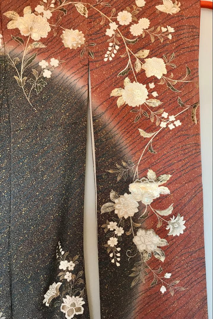 Furisode Silk Kimono Gold Thread Embroidery, Gold Silver Rainbow Foil, Karahana Butterfly, Length 160 cm Sleeve 111 cm Yuki 66 cm