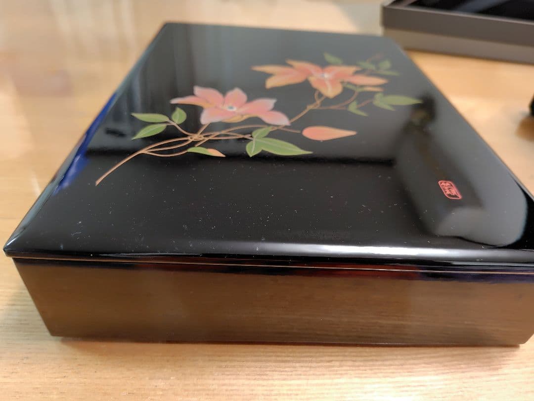 Wajima Lacquer Letter Box, Clematis Maki-e Design by Hiroko Kawasaki, Soneya