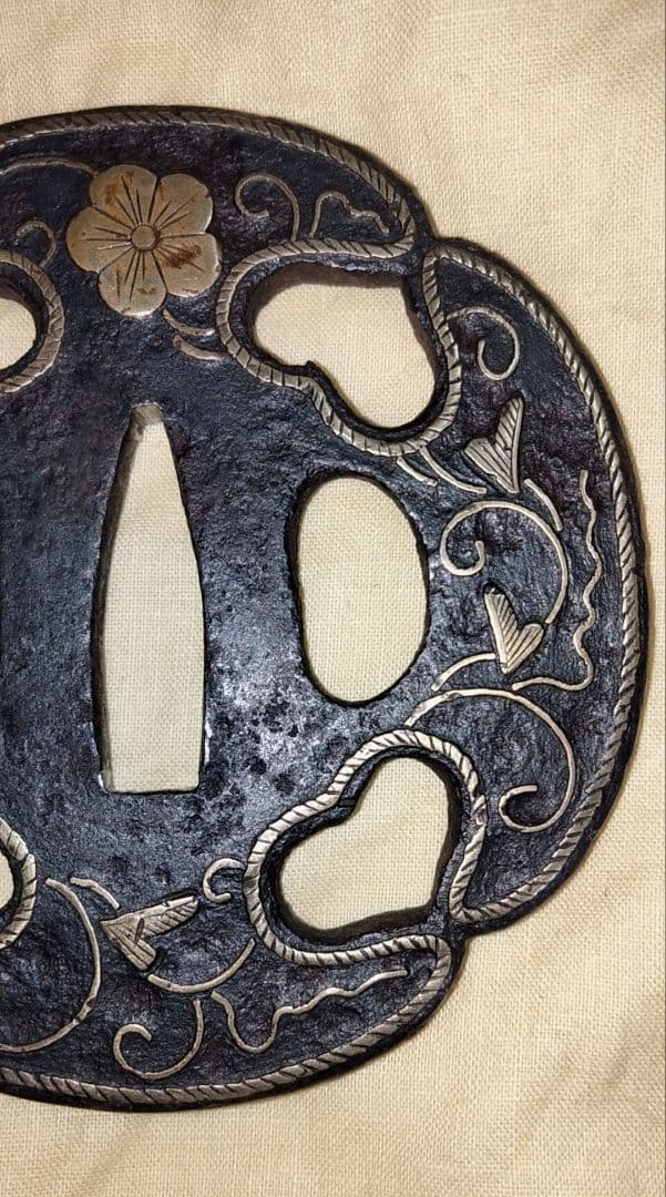 Heianjo Iron Tsuba Brass Inlay Mokko Inome Openwork, Momoyama-Edo Period, with Box