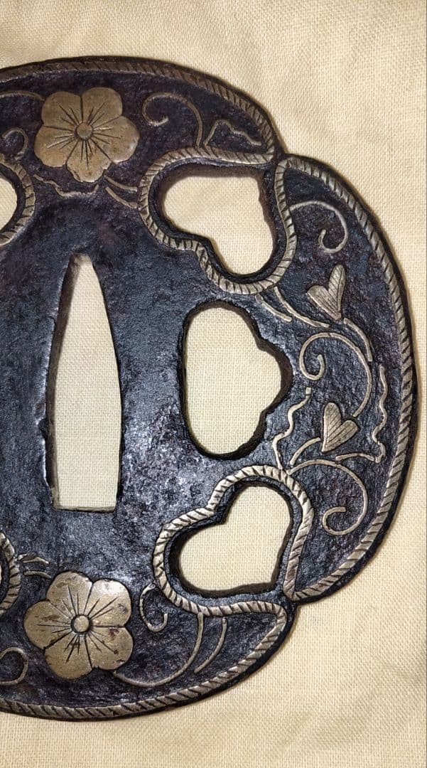 Heianjo Iron Tsuba Brass Inlay Mokko Inome Openwork, Momoyama-Edo Period, with Box