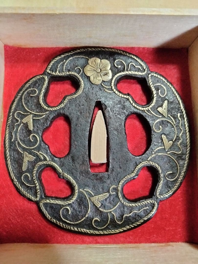 Heianjo Iron Tsuba Brass Inlay Mokko Inome Openwork, Momoyama-Edo Period, with Box