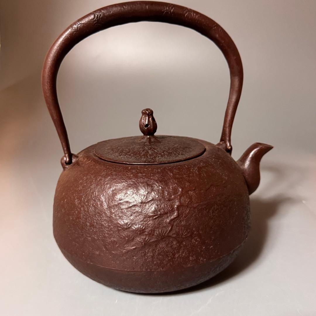 Chojudo Nambu Tetsubin Iron Kettle Cast Iron, Pine Motif, Tea Ceremony, with Box