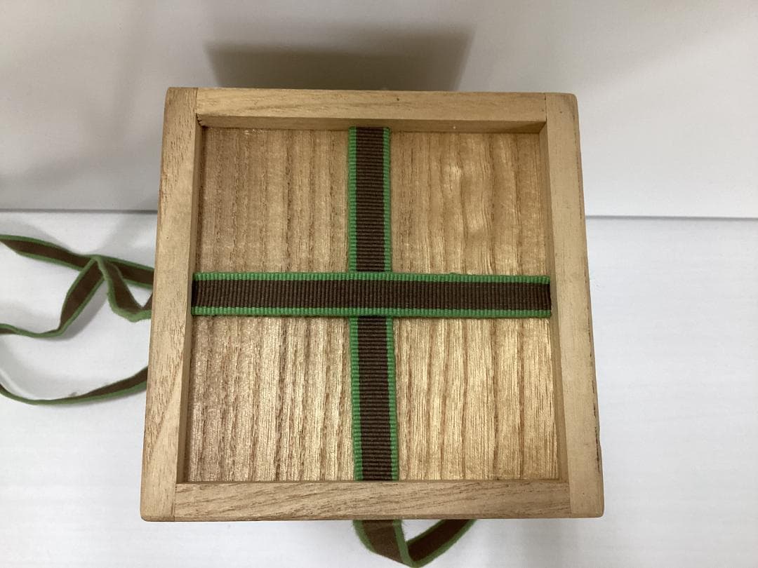 Green Glazed Ceramic Flower Vase Hanaire with Tomobako Box