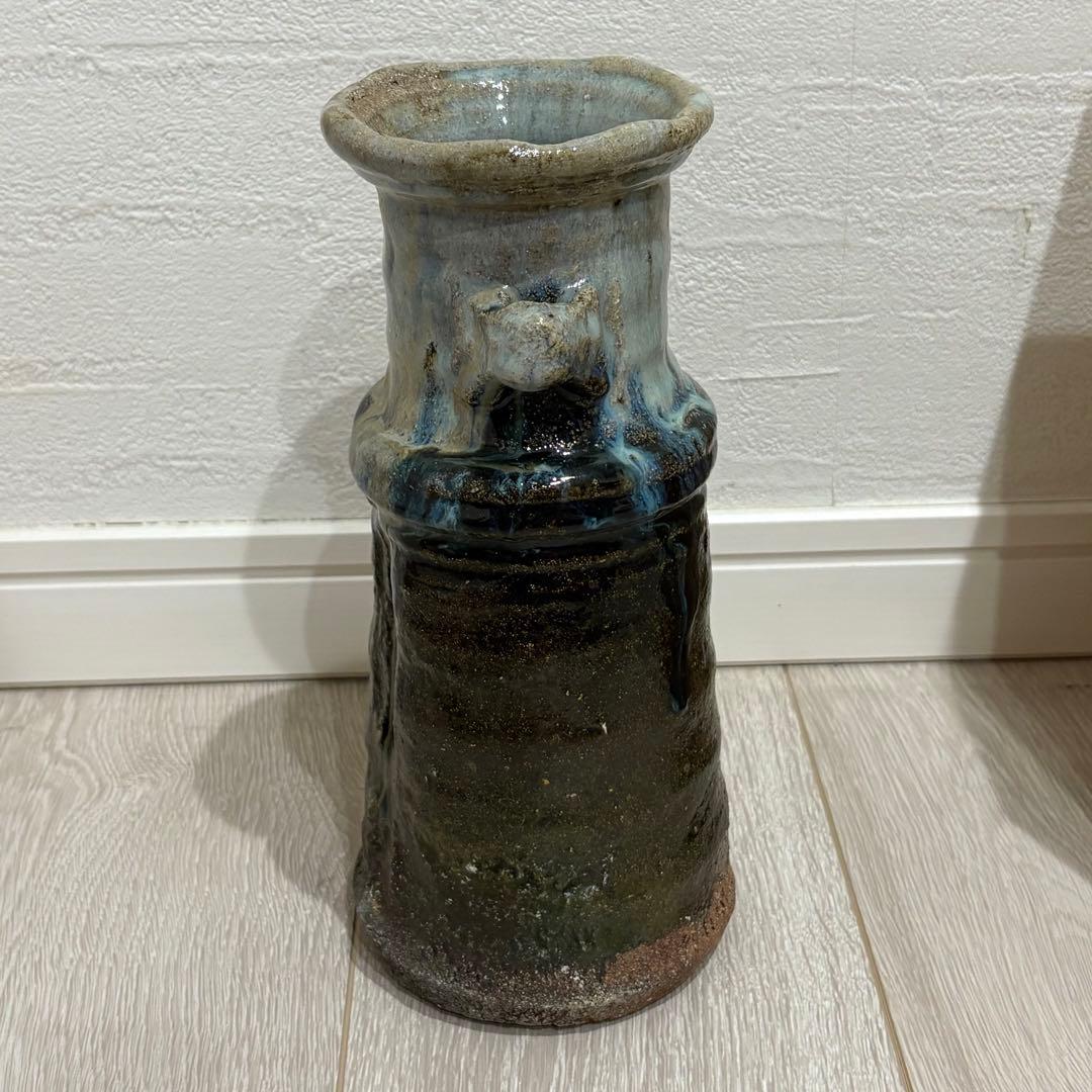 Toan Karatsu Ware Flower Vase Hanaire with Tomobako Wood Box