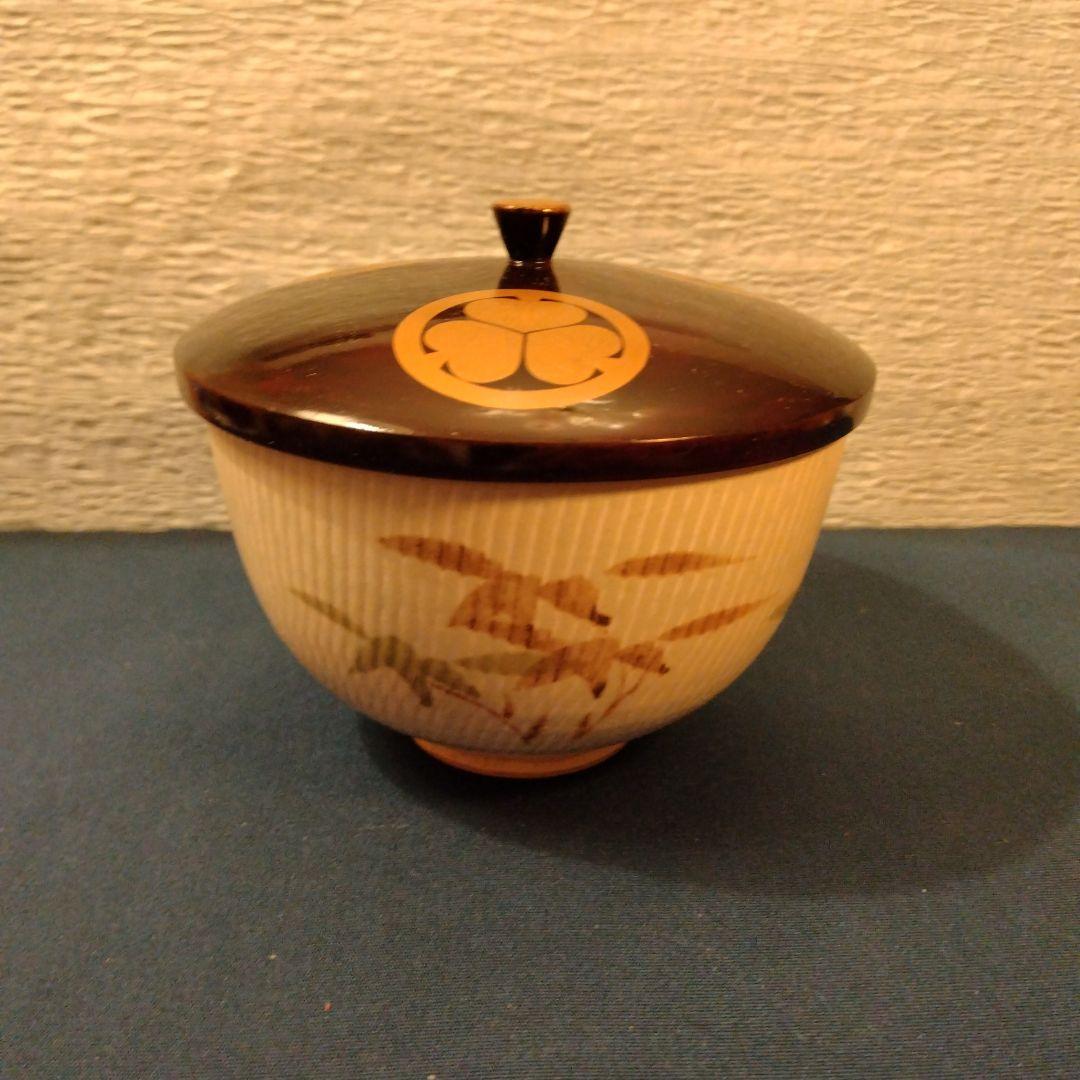 Tottori Ikeda Clan Lidded Yunomi Tea Cup Aoi Crest Maki-e Japanese Lacquer