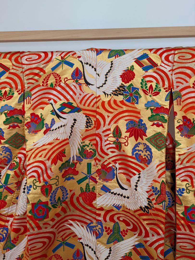Iro-Uchikake Bridal Kimono, Flying Crane and Kanze-mizu Motif, Gold Thread, Silk