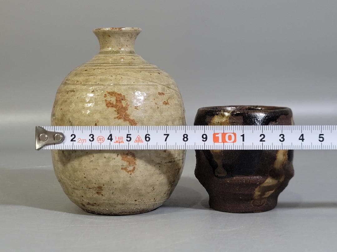Tamura Koichi Tetsue Sake Set of Two, Tokkuri Flask and Guinomi Cup, Living National Treasure
