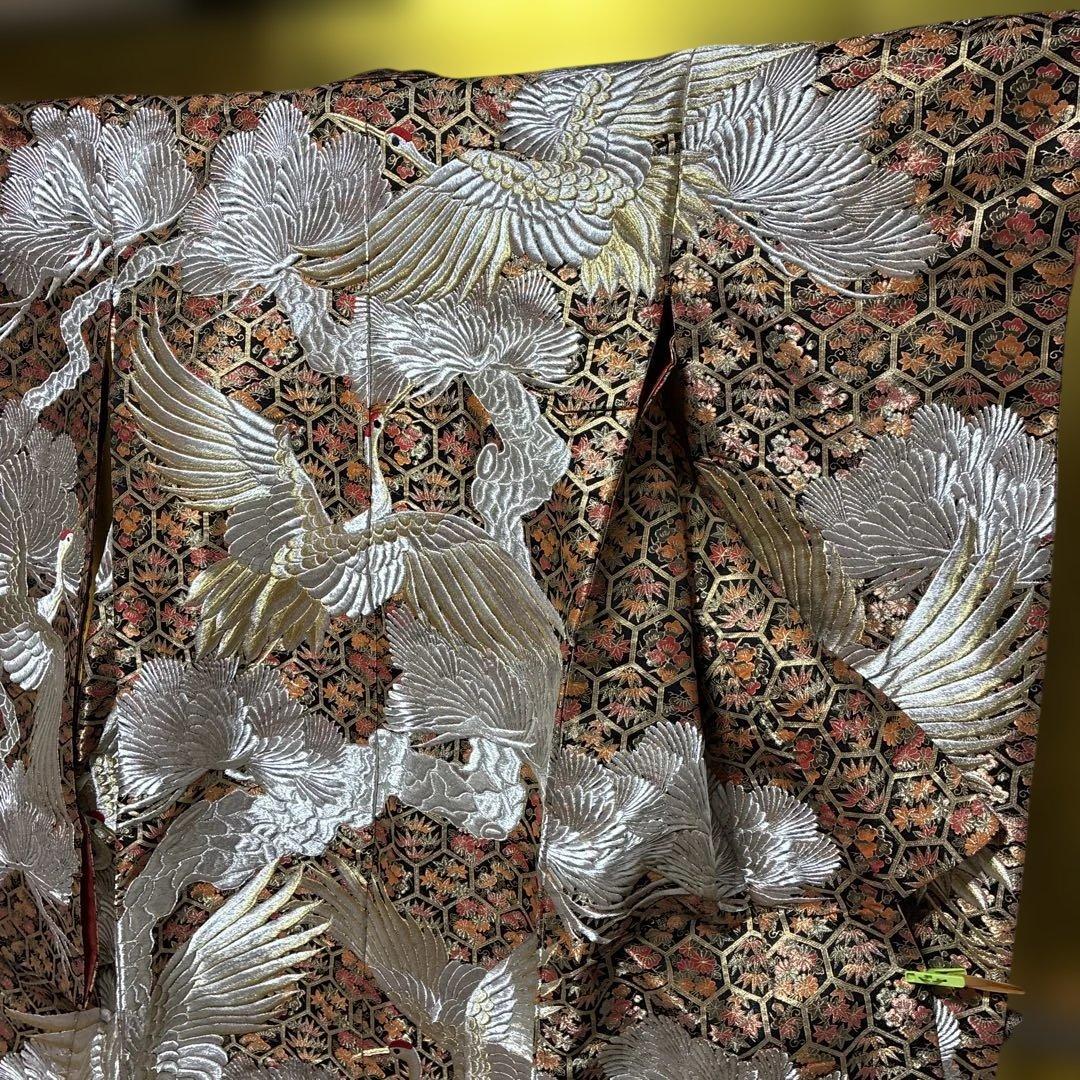 Iro-uchikake Uchikake Wedding Kimono Pure Silk Nishijin-ori Embroidery