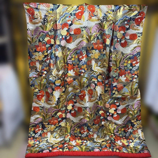Uchikake Iro-Uchikake Wedding Kimono Pure Silk Nishijin-ori Gray Four Seasons Flowers