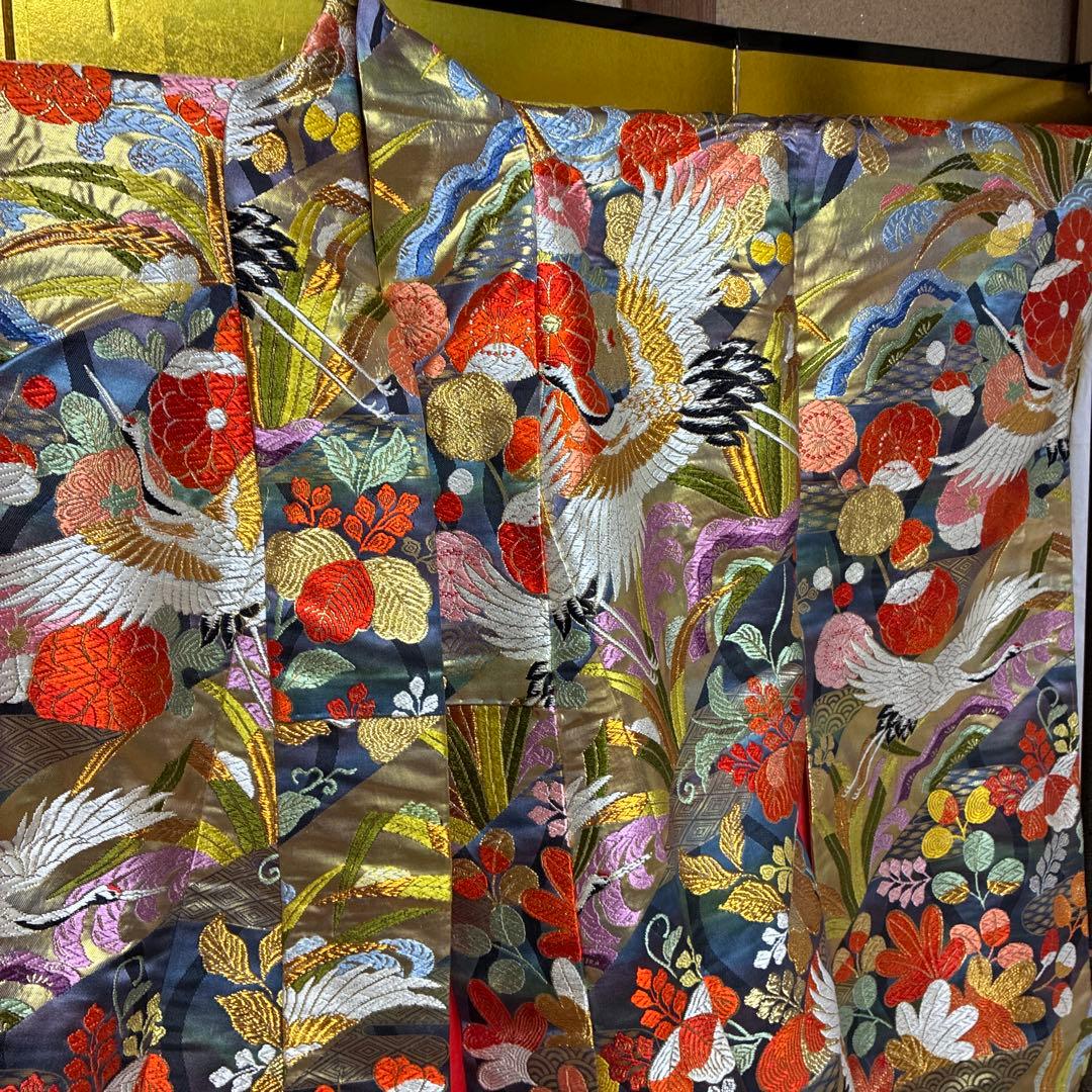 Uchikake Iro-Uchikake Wedding Kimono Pure Silk Nishijin-ori Gray Four Seasons Flowers