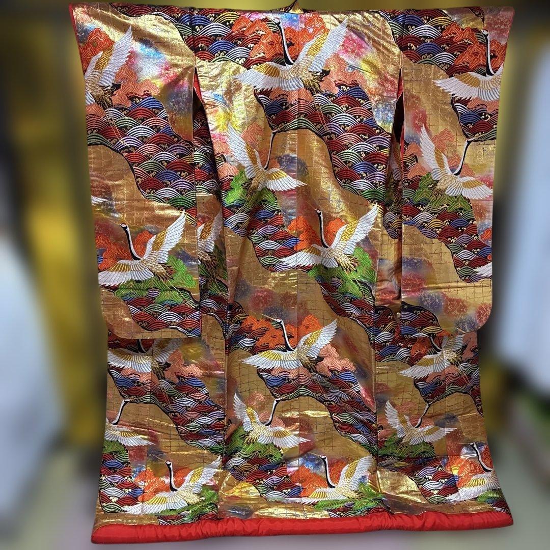 Iro-uchikake Uchikake Wedding Kimono Pure Silk Nishijin-ori Brocade