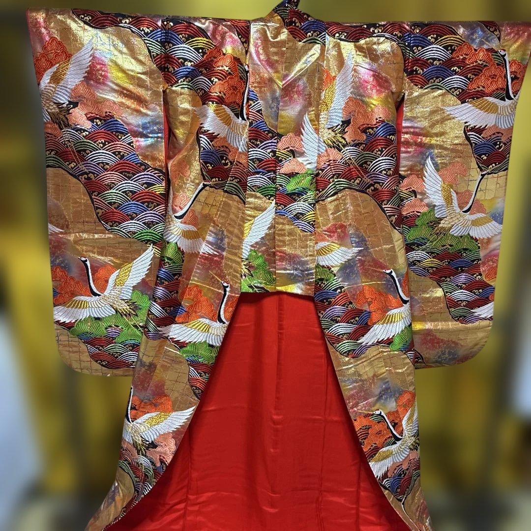 Iro-uchikake Uchikake Wedding Kimono Pure Silk Nishijin-ori Brocade