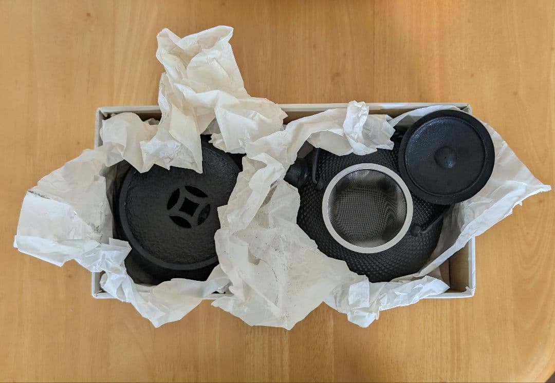 Oitomi Nambu Tekki Cast Iron Teapot & Waste Bowl Set, Signed, with Box