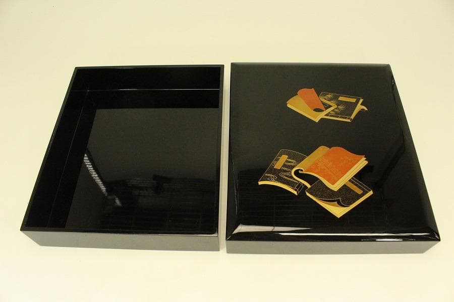 Japanese Maki-e Lacquer Square Lidded Box Bunko Document Case Near Unused 25.8 cm x 29.8 cm