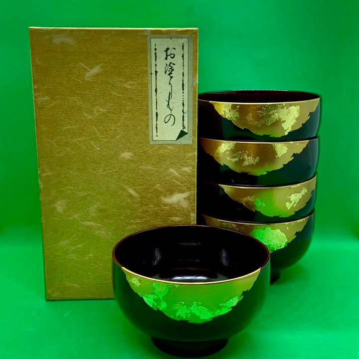 Honkin Maki-e Urushi Lacquer Soup Bowl with Unkin Cherry and Maple Design
