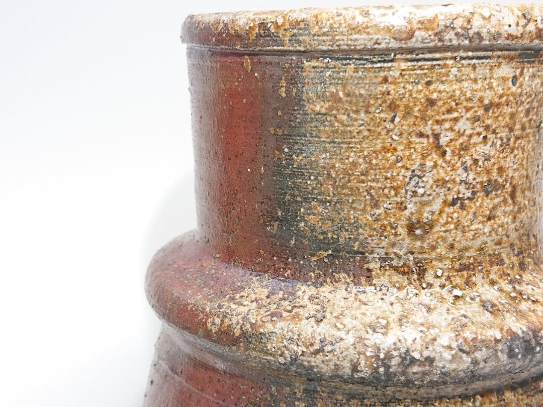 Ichino Shinsui Tamba Ware Kinuta Flower Vase Natural Ash Glaze, with Box