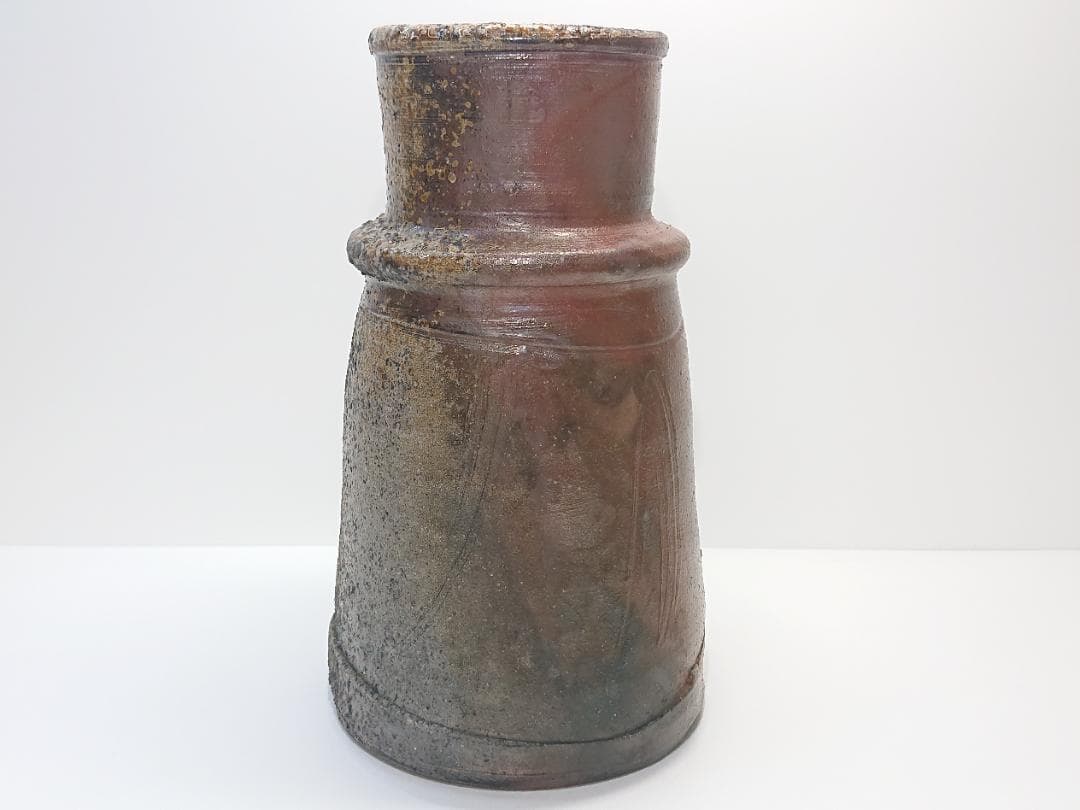 Ichino Shinsui Tamba Ware Kinuta Flower Vase Natural Ash Glaze, with Box