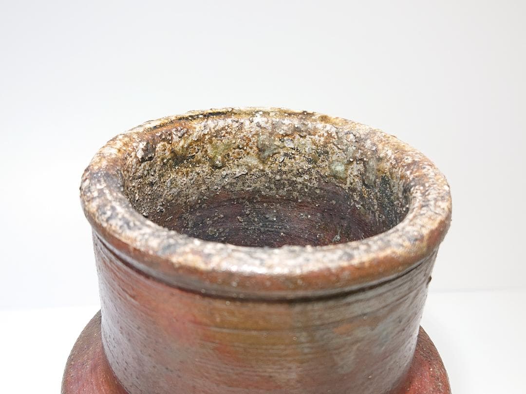 Ichino Shinsui Tamba Ware Kinuta Flower Vase Natural Ash Glaze, with Box