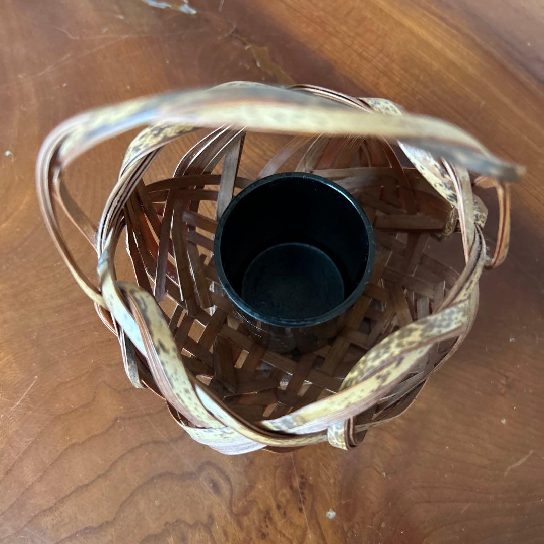 Japanese Woven Bamboo Flower Basket with Inner Vase for Ikebana Sencha