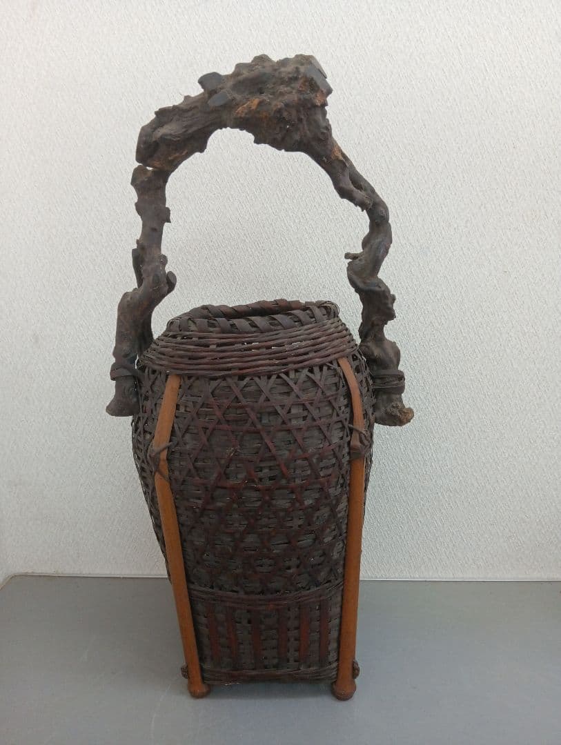Japanese Bamboo Flower Basket with Natural Twisted Wood Handle Antique